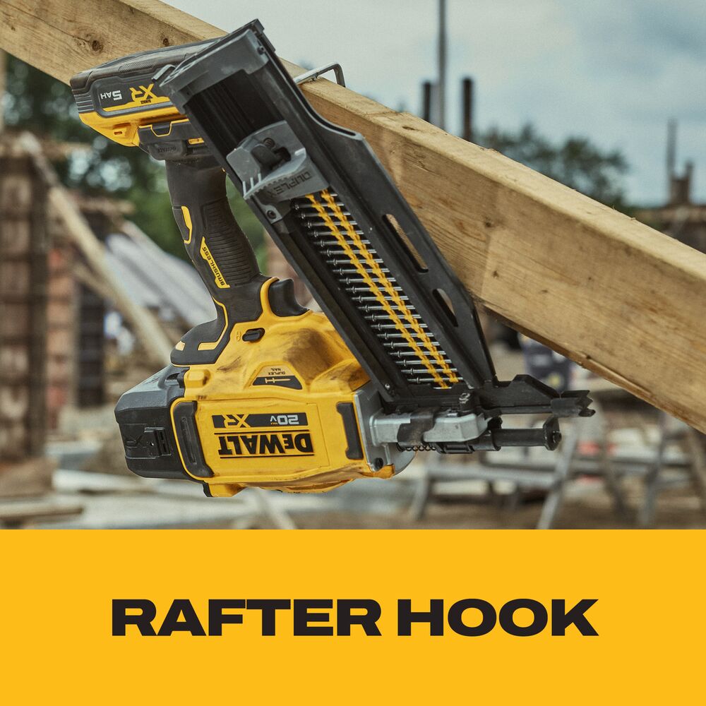 DEWALT DCN910B - 20V MAX XR Brushless 21-Degree Plastic Collated Duplex Nailer