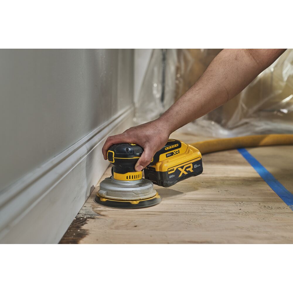 DEWALT DCW230B 20V MAX* XR® Brushless 6 in. Random Orbital Sander (Tool Only)