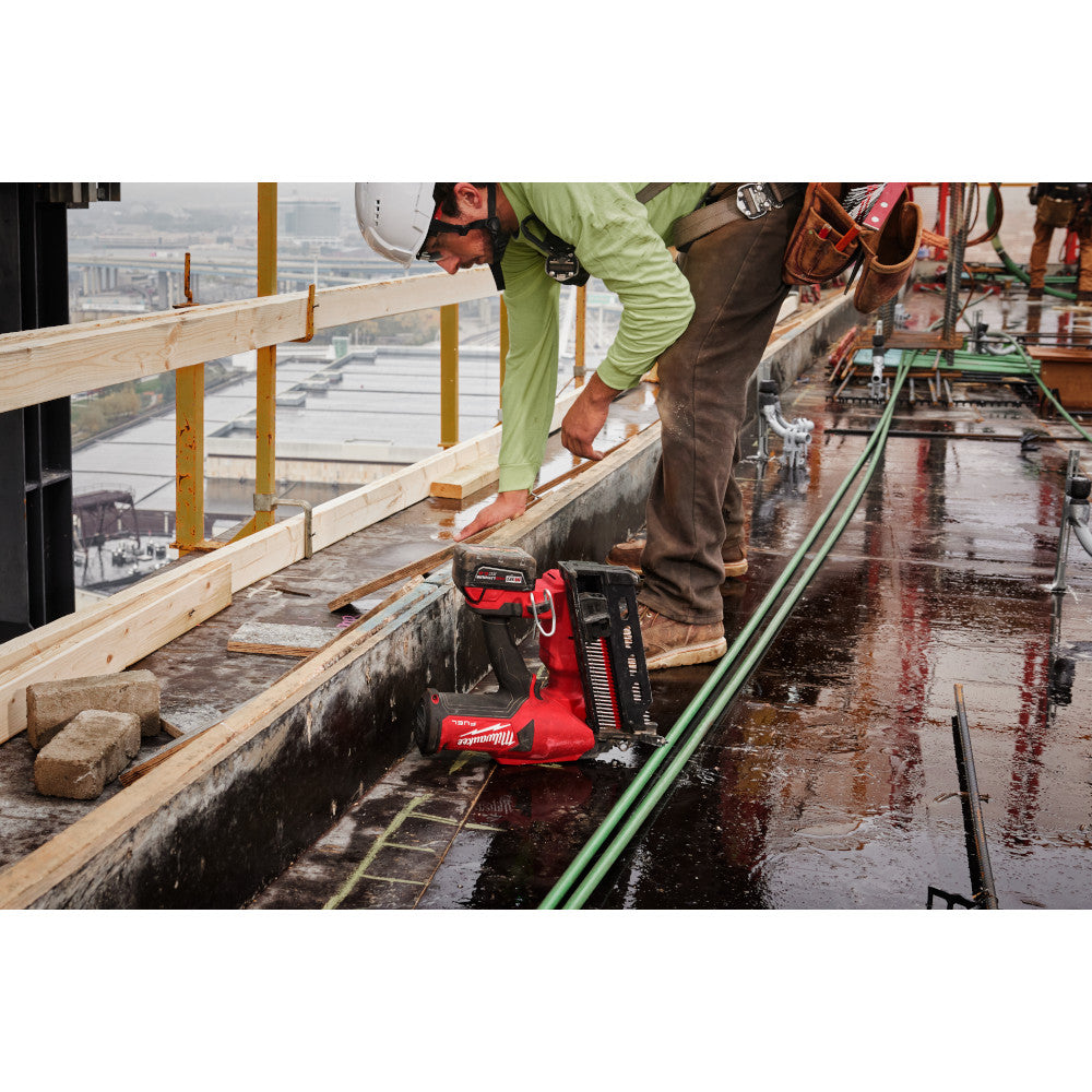 MILWAUKEE 2908-DE - M18 FUEL™ HAMMERVAC™ 5/8" Spezialstaubsauger