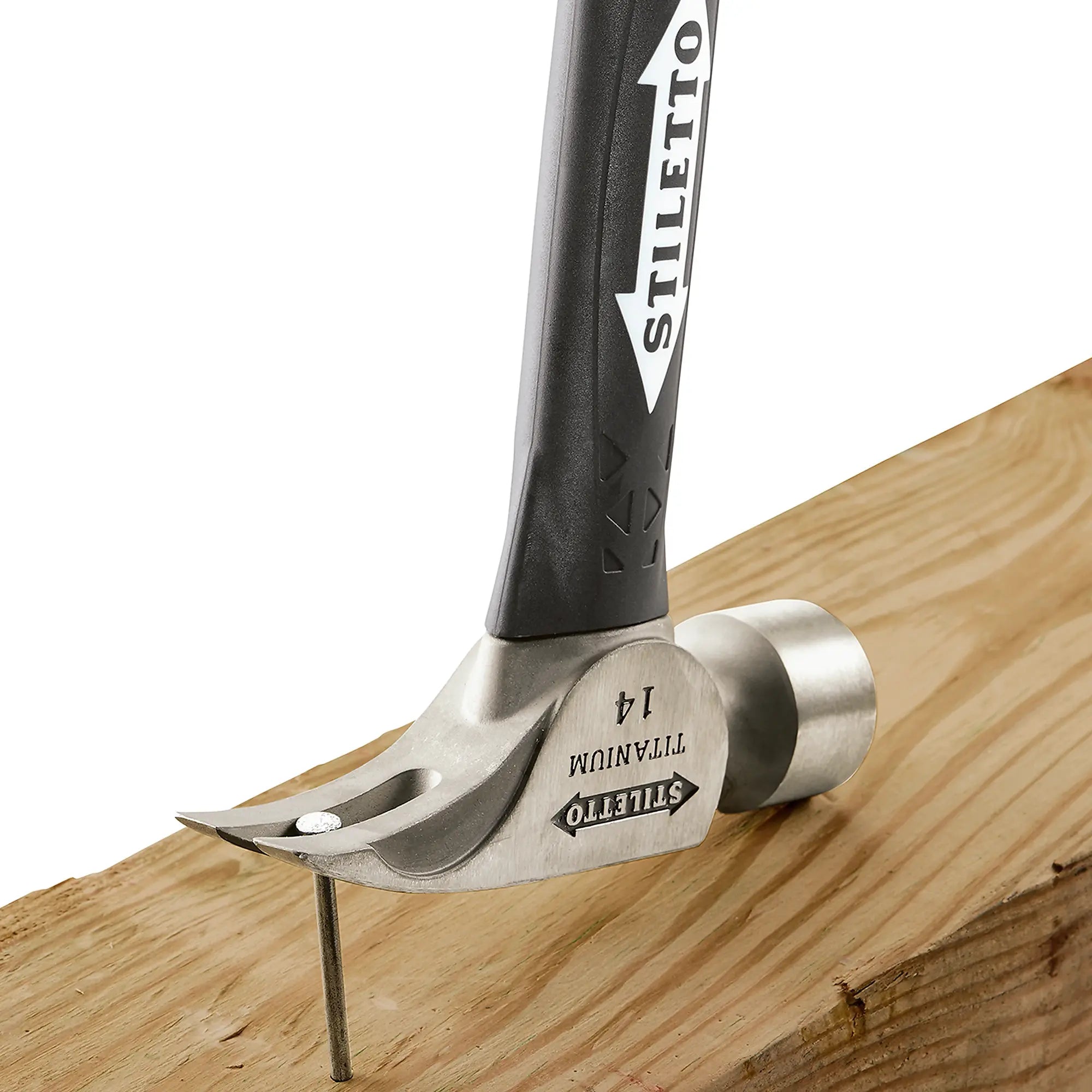 Milwaukee TI14MC-F - Marteau à tête fraisée en titane de 397 g avec manche hybride en fibre de verre de 45,7 cm