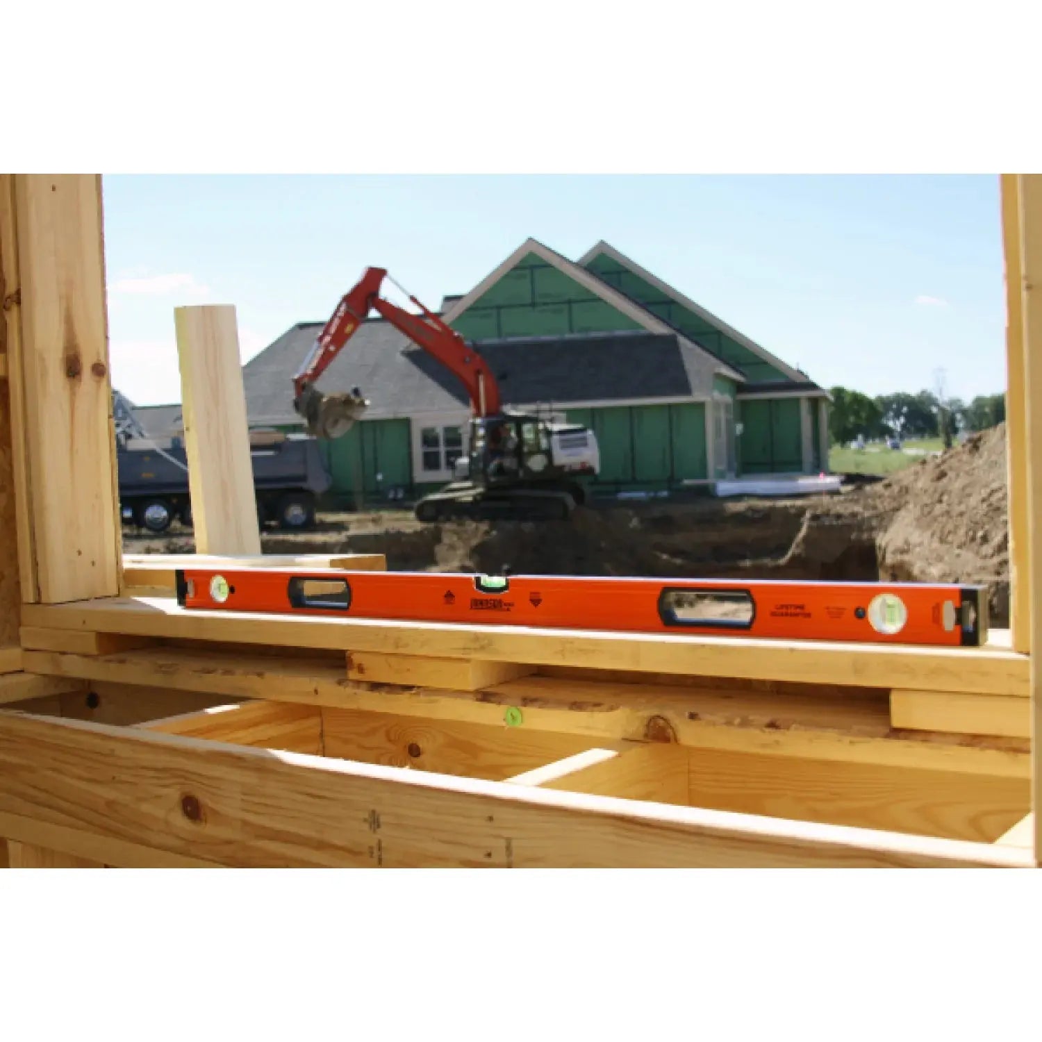 JOHNSON LEVELS 9850-4800 - 48" Heavy Duty Aluminum Box Level JOHNSON LEVELS