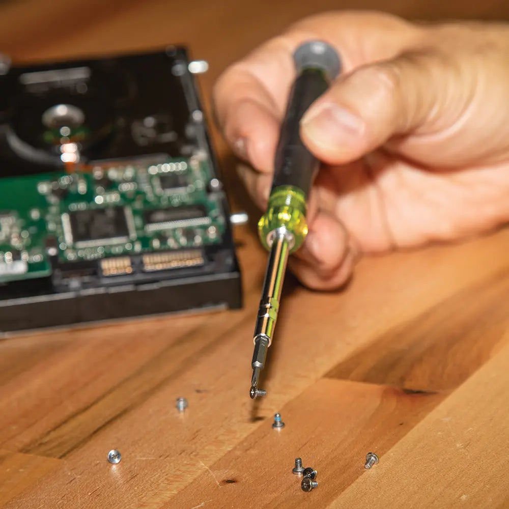 KLEIN 32717 - All-in-1 Precision Screwdriver Set with Case KLEIN