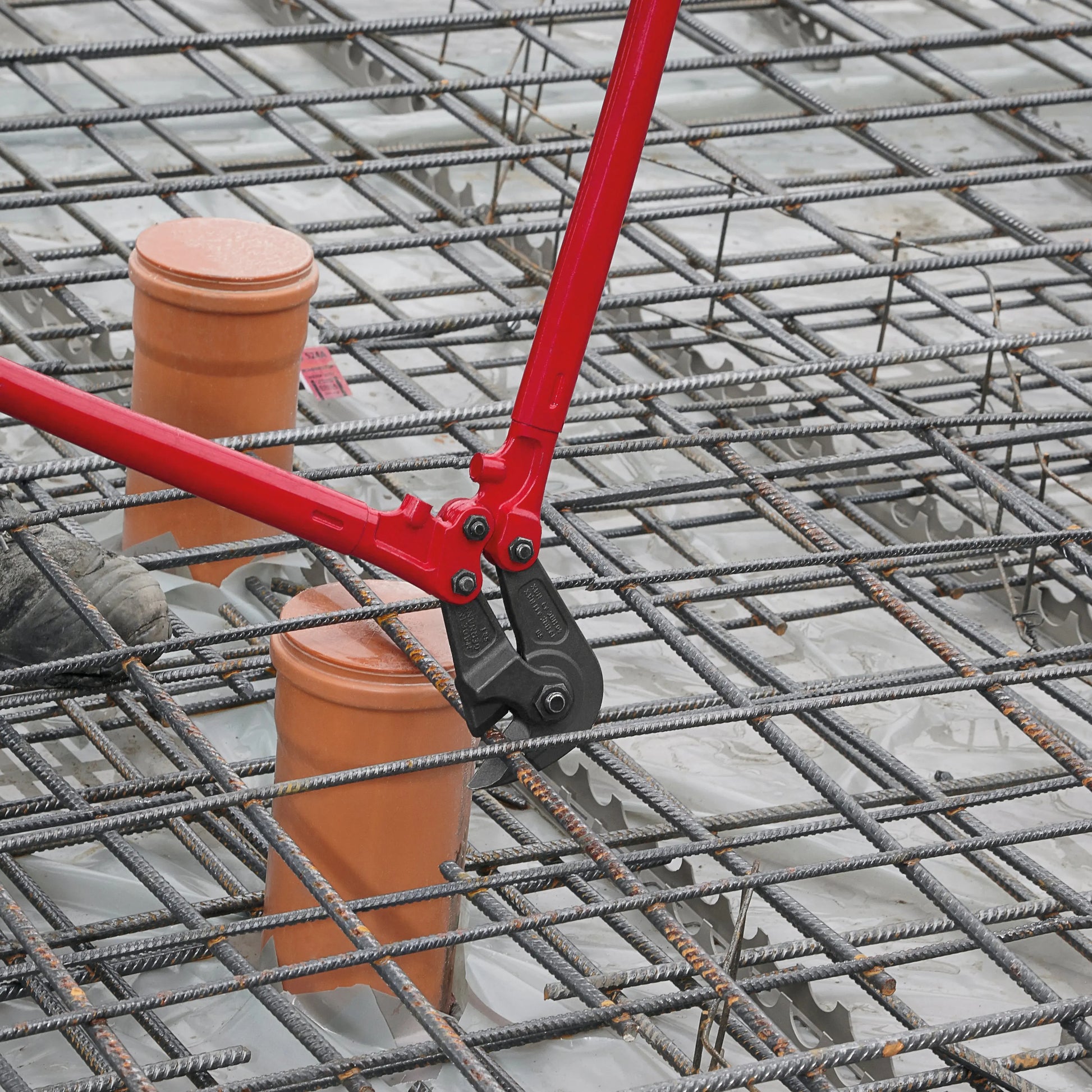 Knipex 7182950 - 37 1/2" Concrete Mesh Cutters - Wise Line Tools