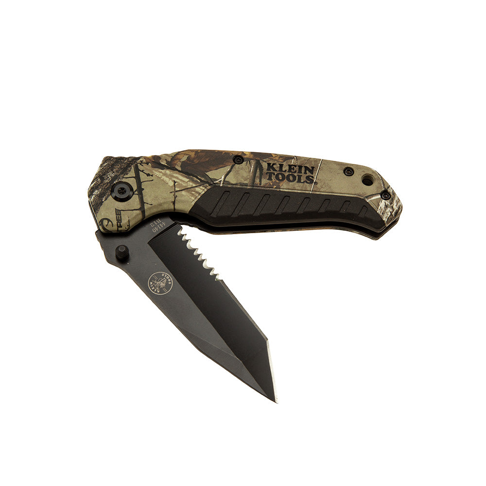 Klein KLE-44222 - Pocket Knife, REALTREE XTRA™ Camo, Tanto Blade - Wise Line Tools