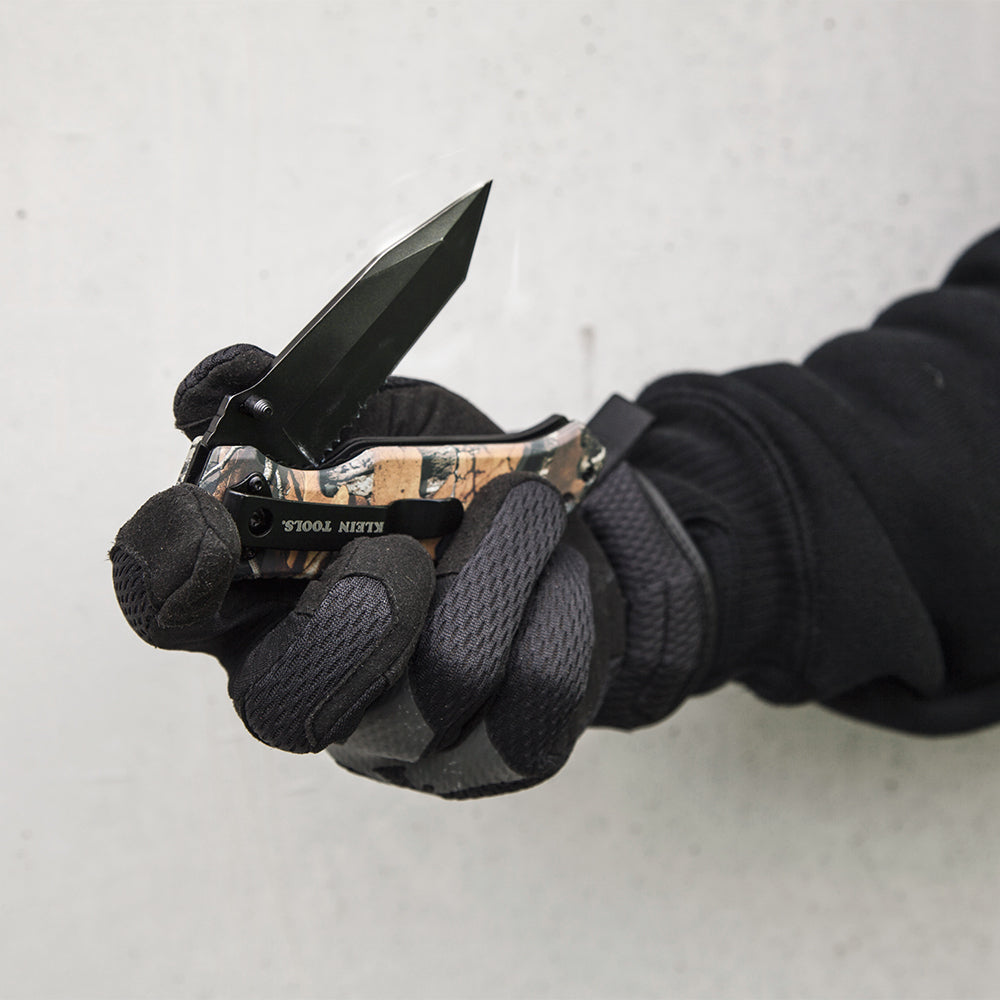 Klein KLE-44222 - Pocket Knife, REALTREE XTRA™ Camo, Tanto Blade - Wise Line Tools