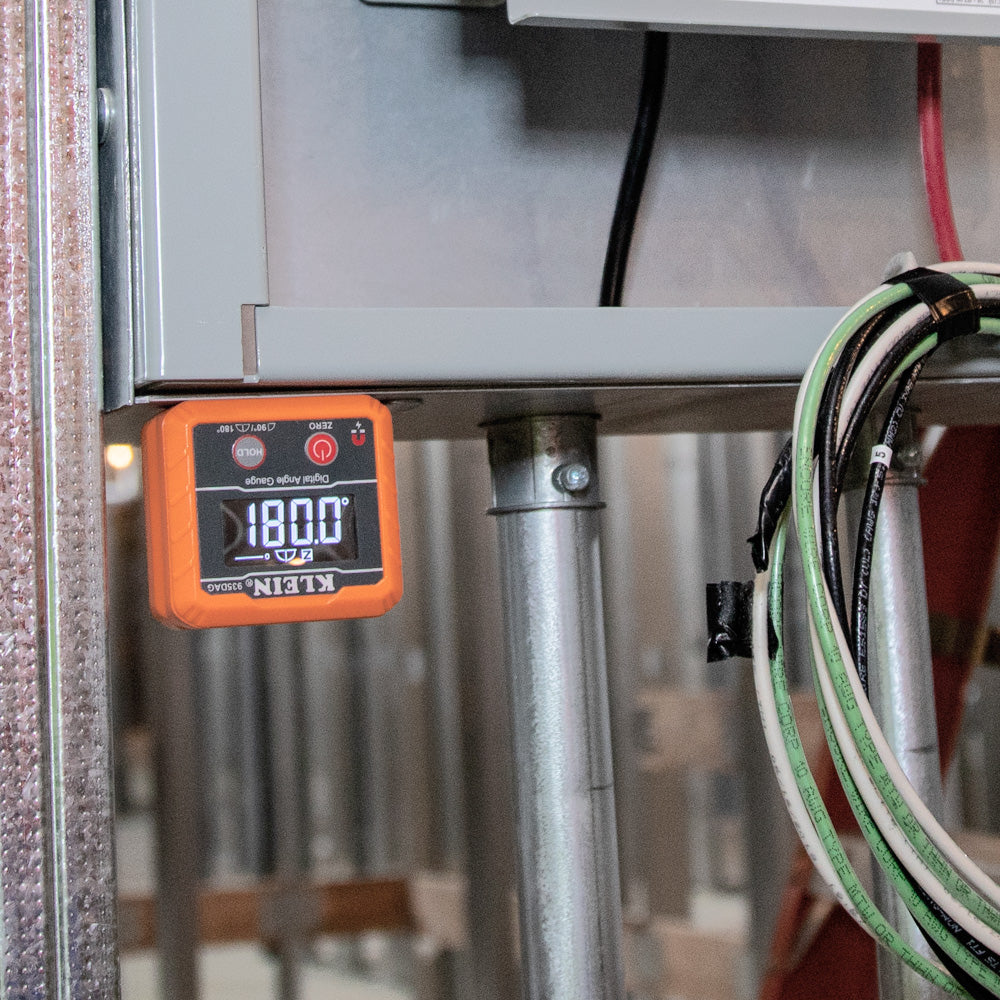Klein KLE-935DAG - Digital Angle Gauge and Level - Wise Line Tools