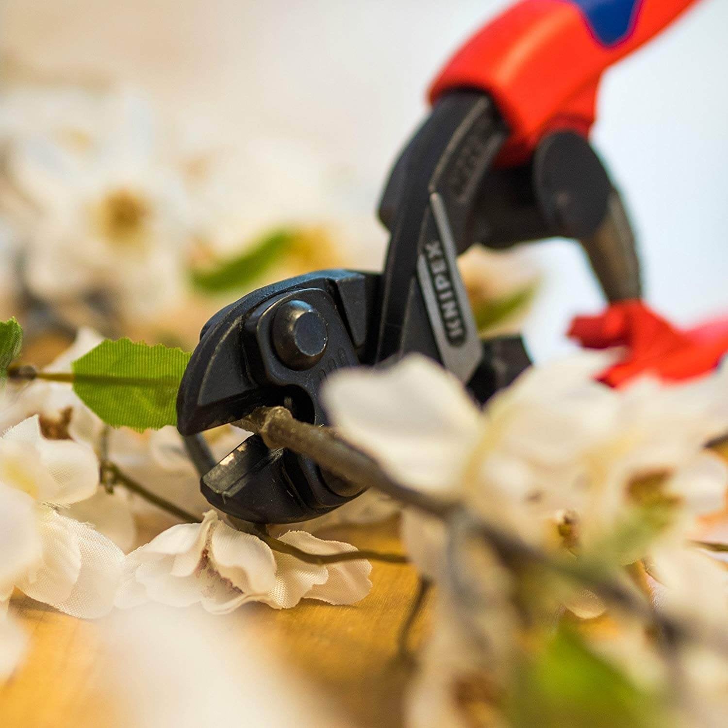 Knipex 7112200SBA - 8" CoBolt® High Leverage Compact Bolt Cutters - Wise Line Tools