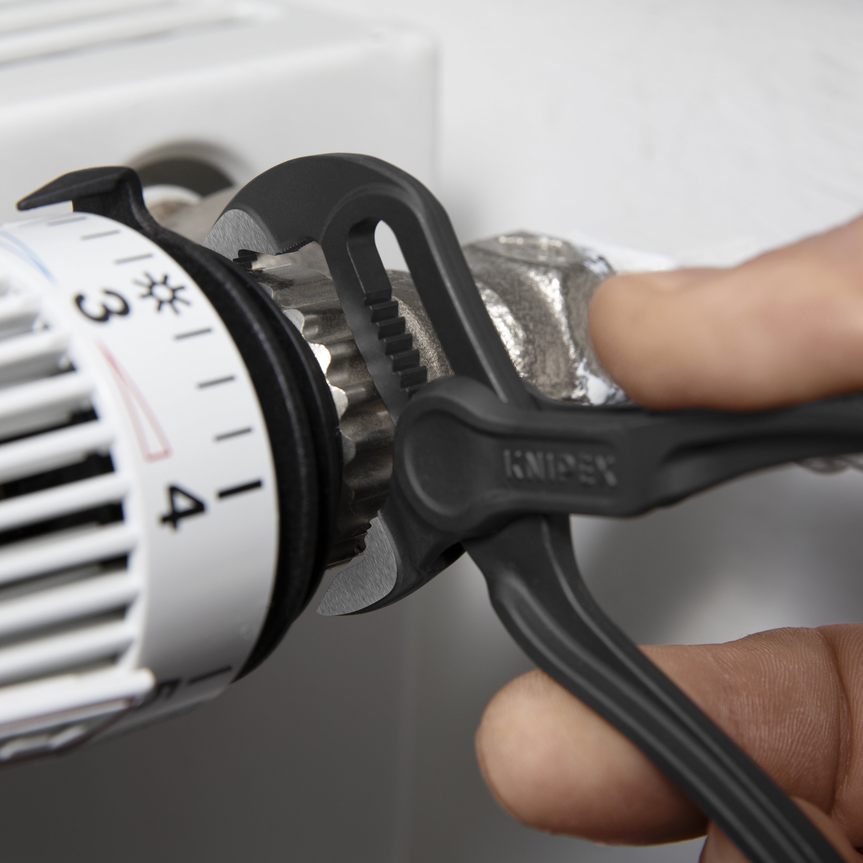 Knipex 8700100SBA - 4" Cobra® XS Water Pump Pliers - Wise Line Tools