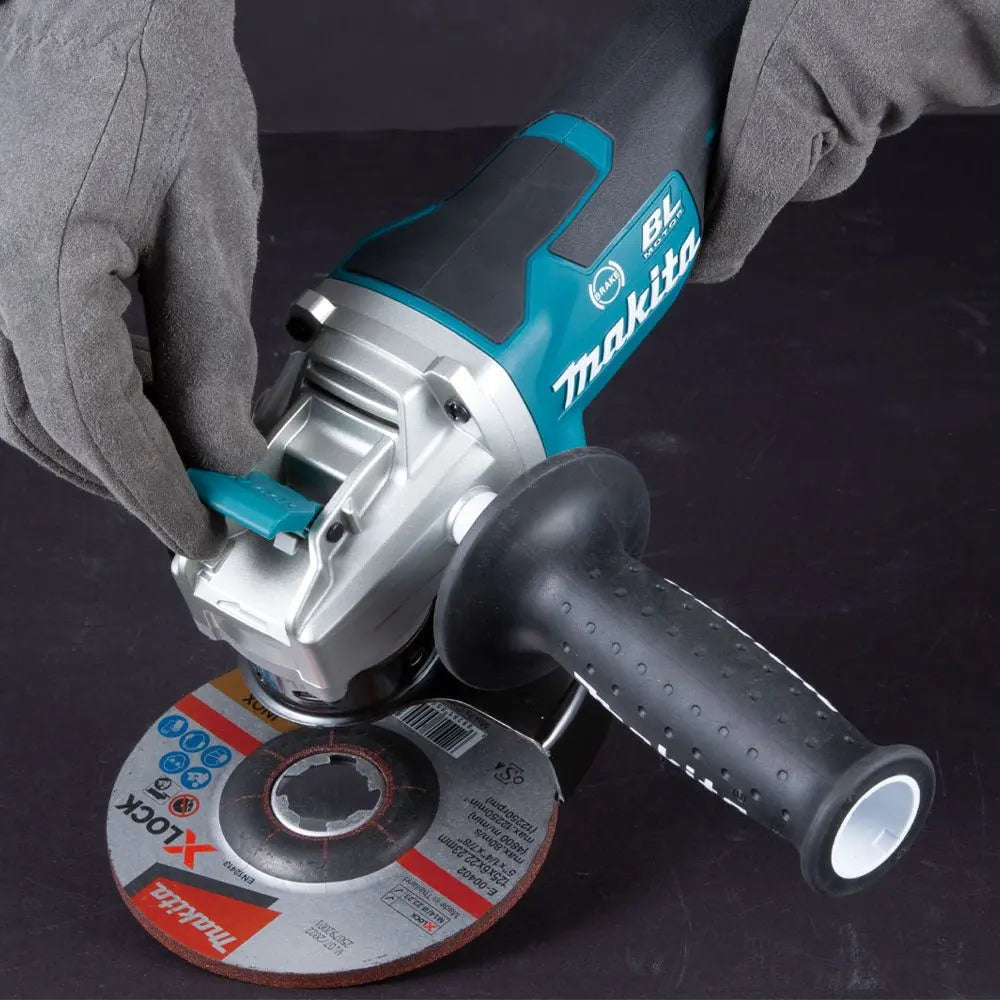MAKITA DGA519Z - 5" Cordless Angle Grinder with X-Lock and Brushless Motor MAKITA
