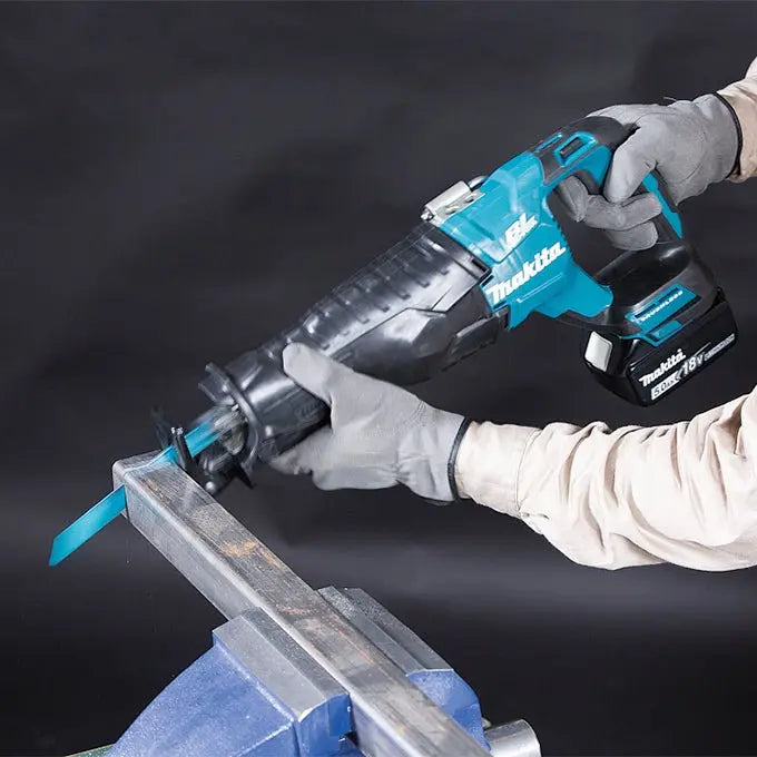 Makita DJR187RTX1 Cordless (5.0 Ah) Reciprocating Saw with Brushless Motor Kit - Wise Line Tools