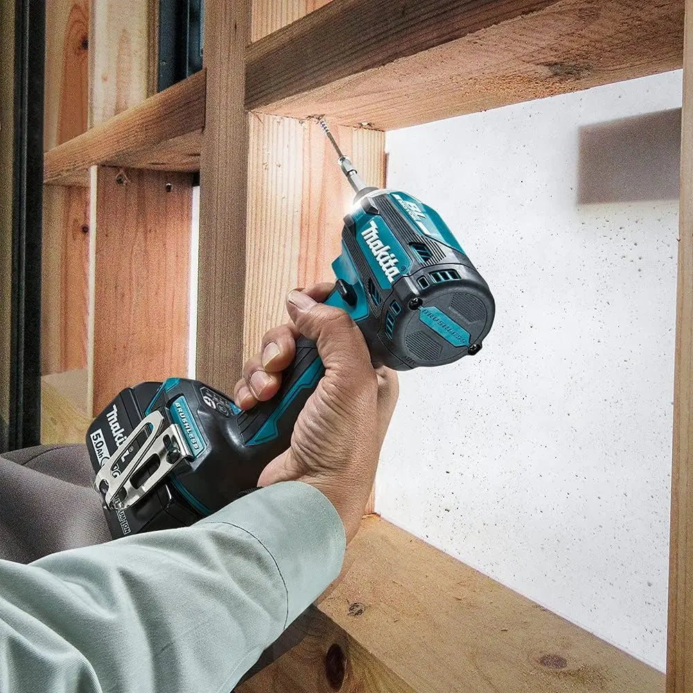 MAKITA DLX2411T - 18V 2 Tool Combo Kit ( 5Ah ) MAKITA
