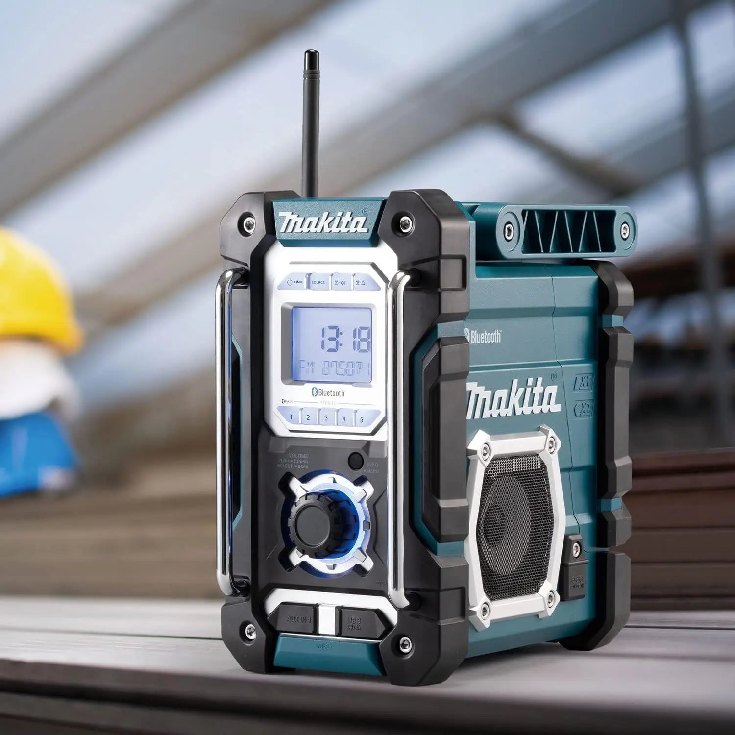 MAKITA DMR108N - Cordless or Electric Jobsite Radio w/Bluetooth® (Tool Only) MAKITA
