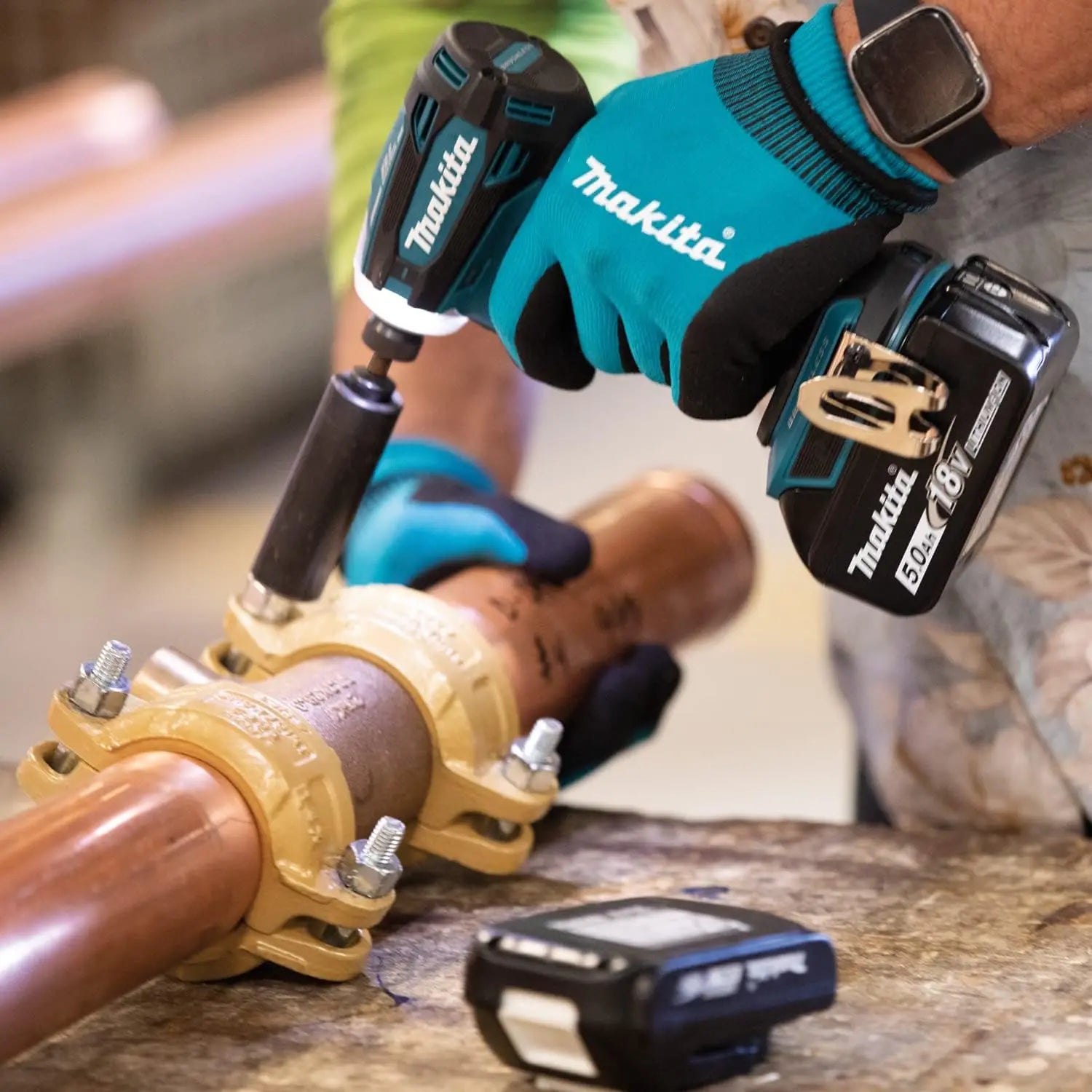 MAKITA DTD172RTX1 - 18V LXT Brushless Cordless 1/4" Impact Driver w/ XPT (5.0 Ah Kit) MAKITA