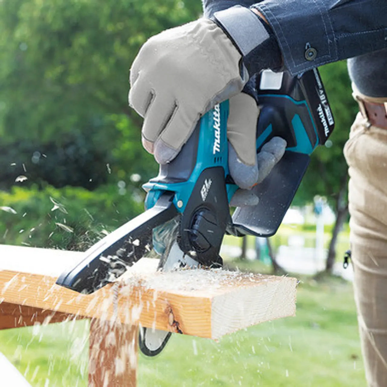 MAKITA DUC101Z - 18V LXT Brushless Cordless 4" Pruning Saw w/XPT (Tool Only) MAKITA