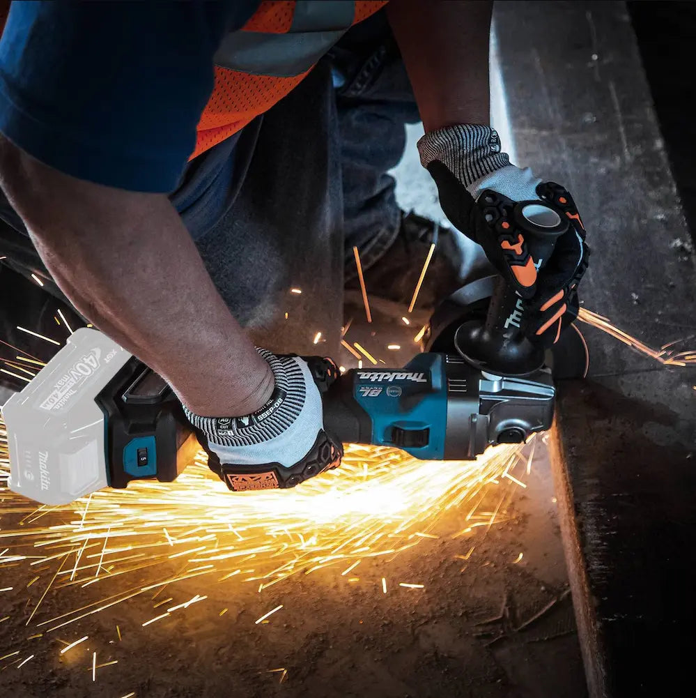 MAKITA GA023GZ - XGT 40V MAX Li-Ion Brushless AWS 5” Angle Grinder (Slide Switch / Variable Speed Makita