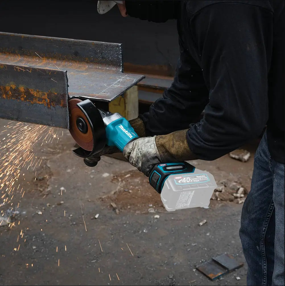 MAKITA GA036GZ - 40V MAX XGT Li-Ion BL 6" Angle Grinder (Paddle Switch) MAKITA