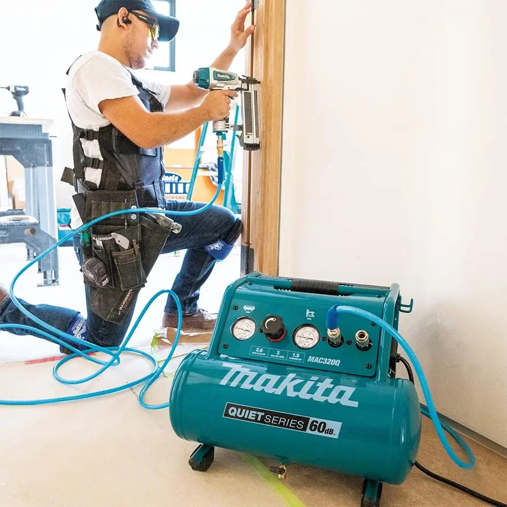 MAKITA MAC320Q - 1.5 HP - 1 Gal Quiet Series Air Compressor MAKITA