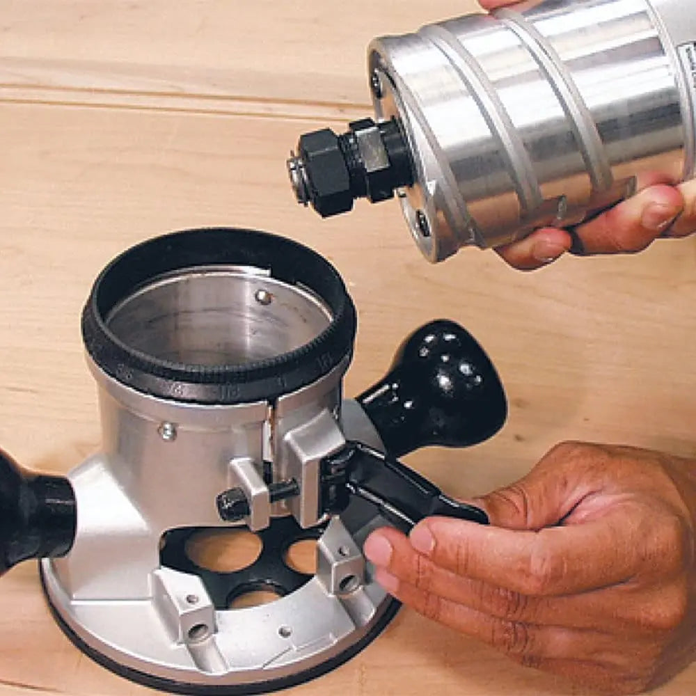 MAKITA RF1101 - Makita 2-1/4HP VS Fixed Base Router MAKITA