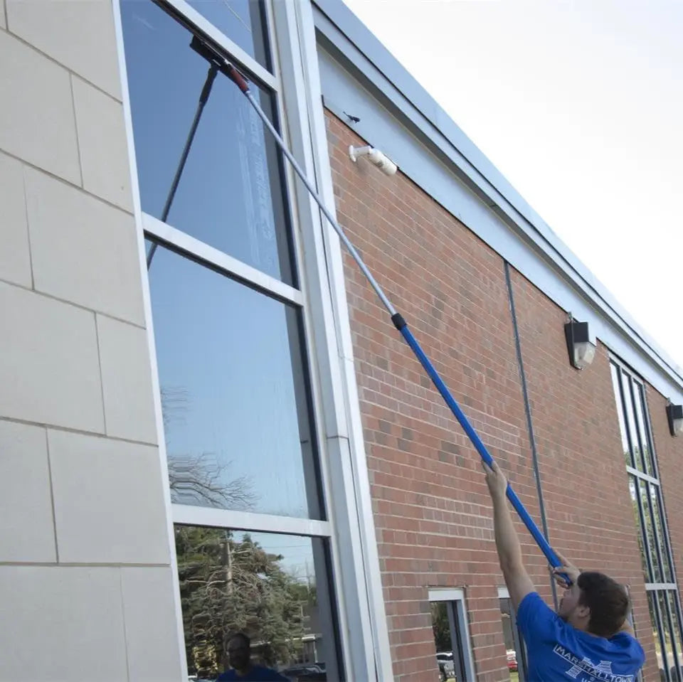 MARSHALLTOWN AKD18 - 18" Adjustable Pitch Squeegee MARSHALLTOWN