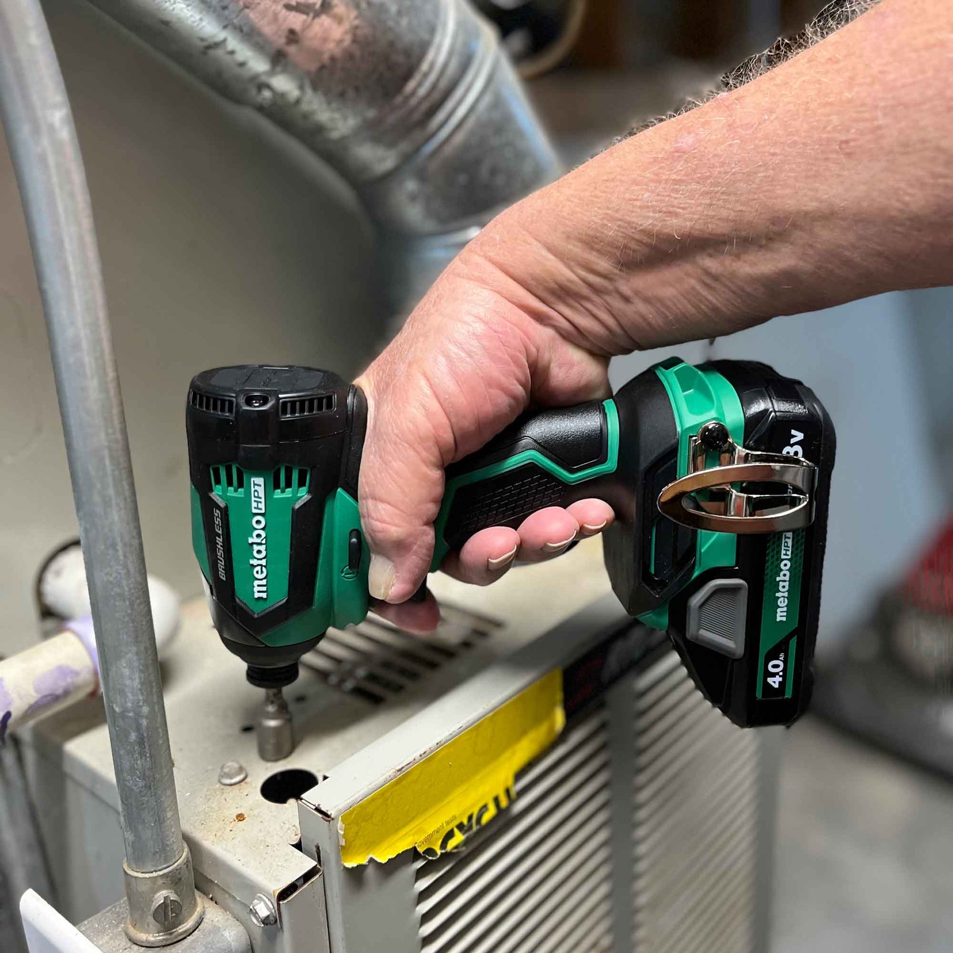 METABO BSL1840M - 18 Volt 4.0Ah Lithium Ion Battery with Fuel Indicator METABO