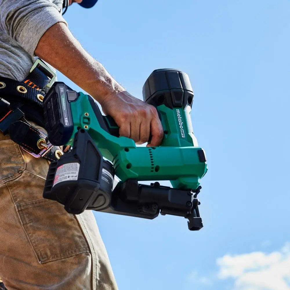 METABO NV1845DAM - 18V MultiVolt 1-3/4" Coil Roofing Nailer Kit METABO