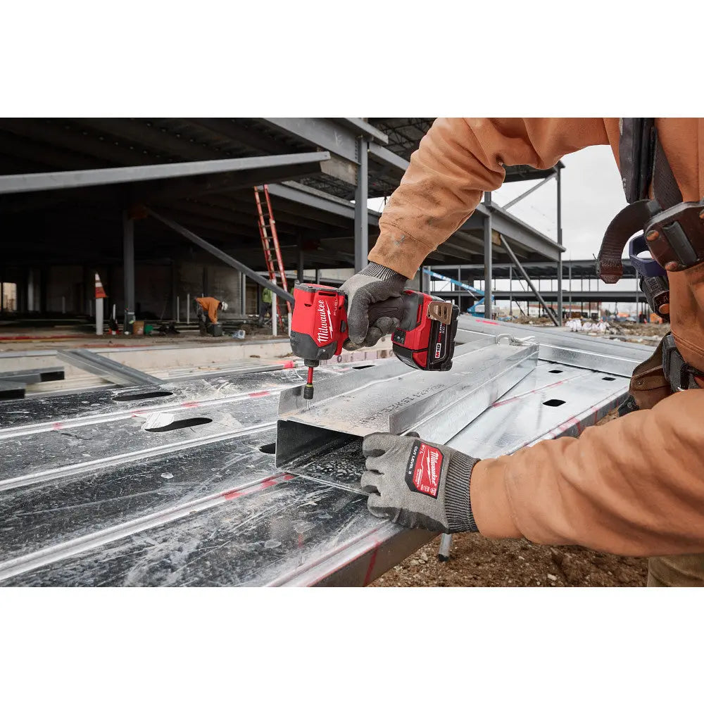 MILWAUKEE 2761-22 - M18 FUEL™ SURGE™ 1/4" Hex Hydraulic Driver Kit MILWAUKEE