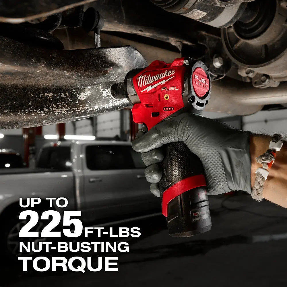 MILWAUKEE 3049-22 - M12 FUEL™ 3/8" Subcompact Impact Wrench w/ Friction Ring Kit MILWAUKEE