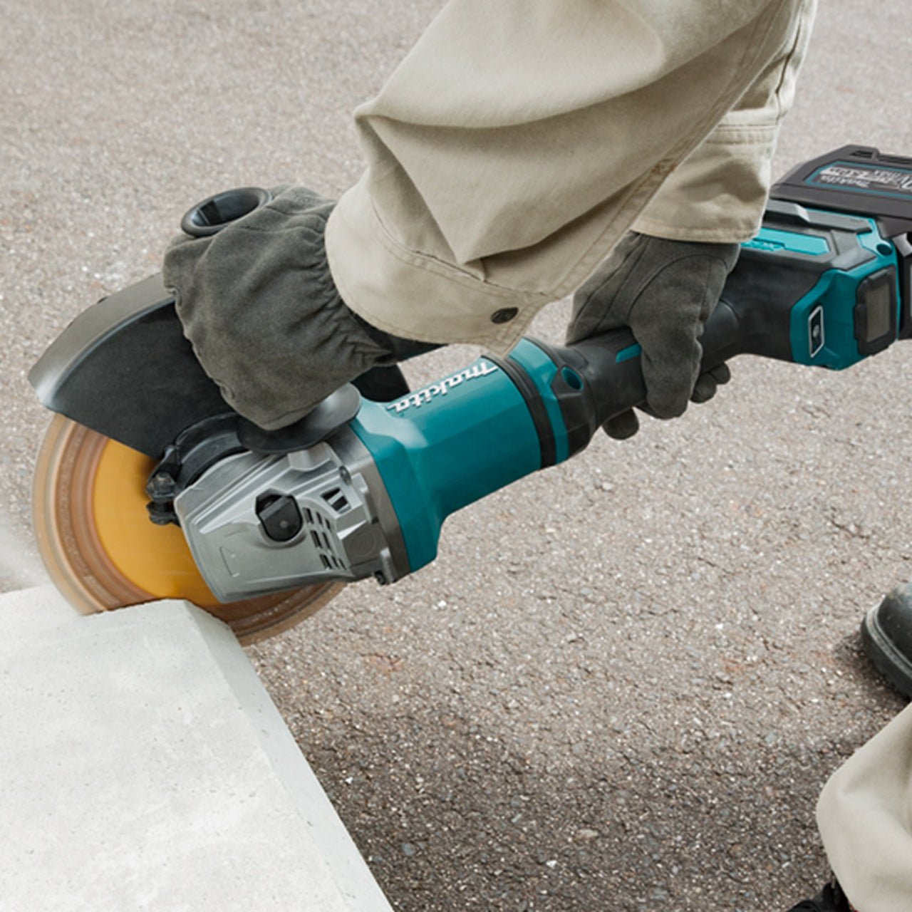 Makita GA038GZ  -  40V MAX XGT Li-Ion BL 6" Angle Grinder (Paddle Switch) - Wise Line Tools