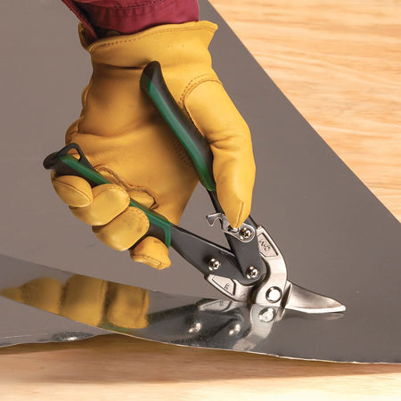 Malco AV7 - Aviation Snip - Green/Right Cut Offset MALCO