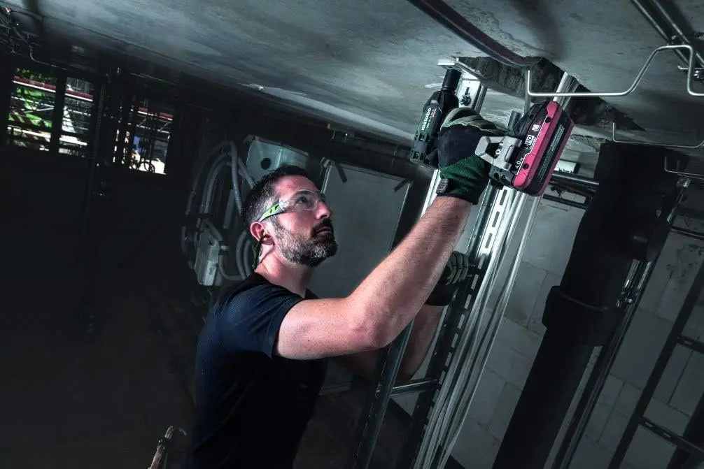 Metabo - 18V 1/2" Sq. Impact Wrench Kit 2X 4.0Ah Lihd (602395520 18 LTX 300 BL 4.0), Impact Drivers & Impact Wrenches METABO