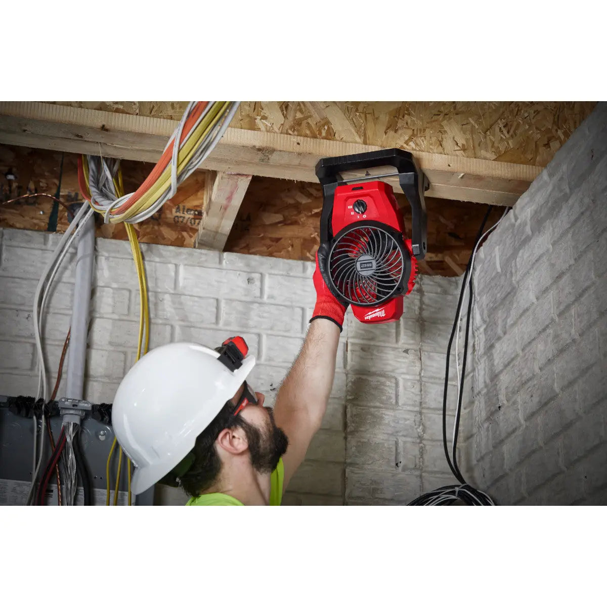 Milwaukee 0820-20 - M12™ Mounting Fan - Wise Line Tools