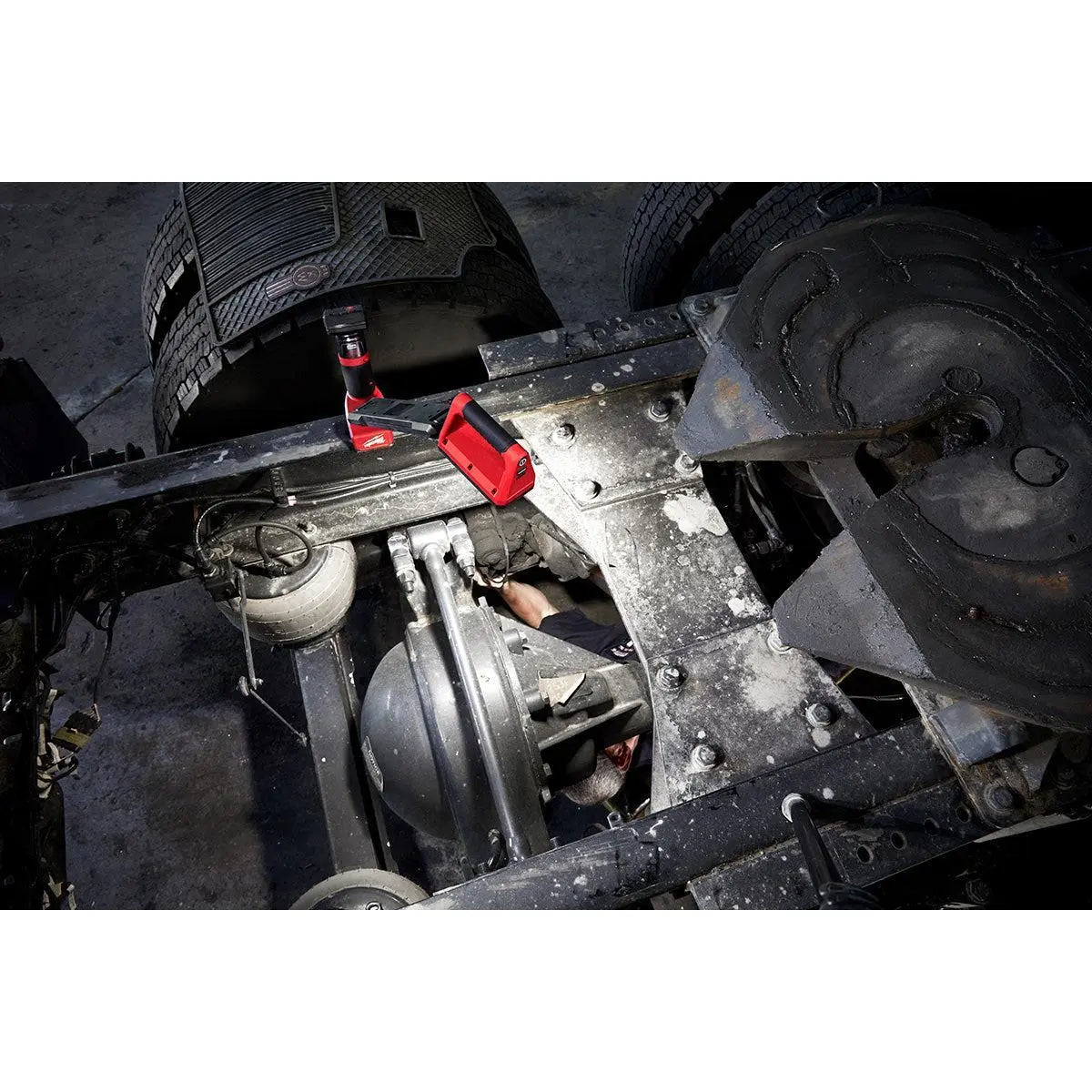 Milwaukee 2126-20 - M12™ Underbody Light - Wise Line Tools