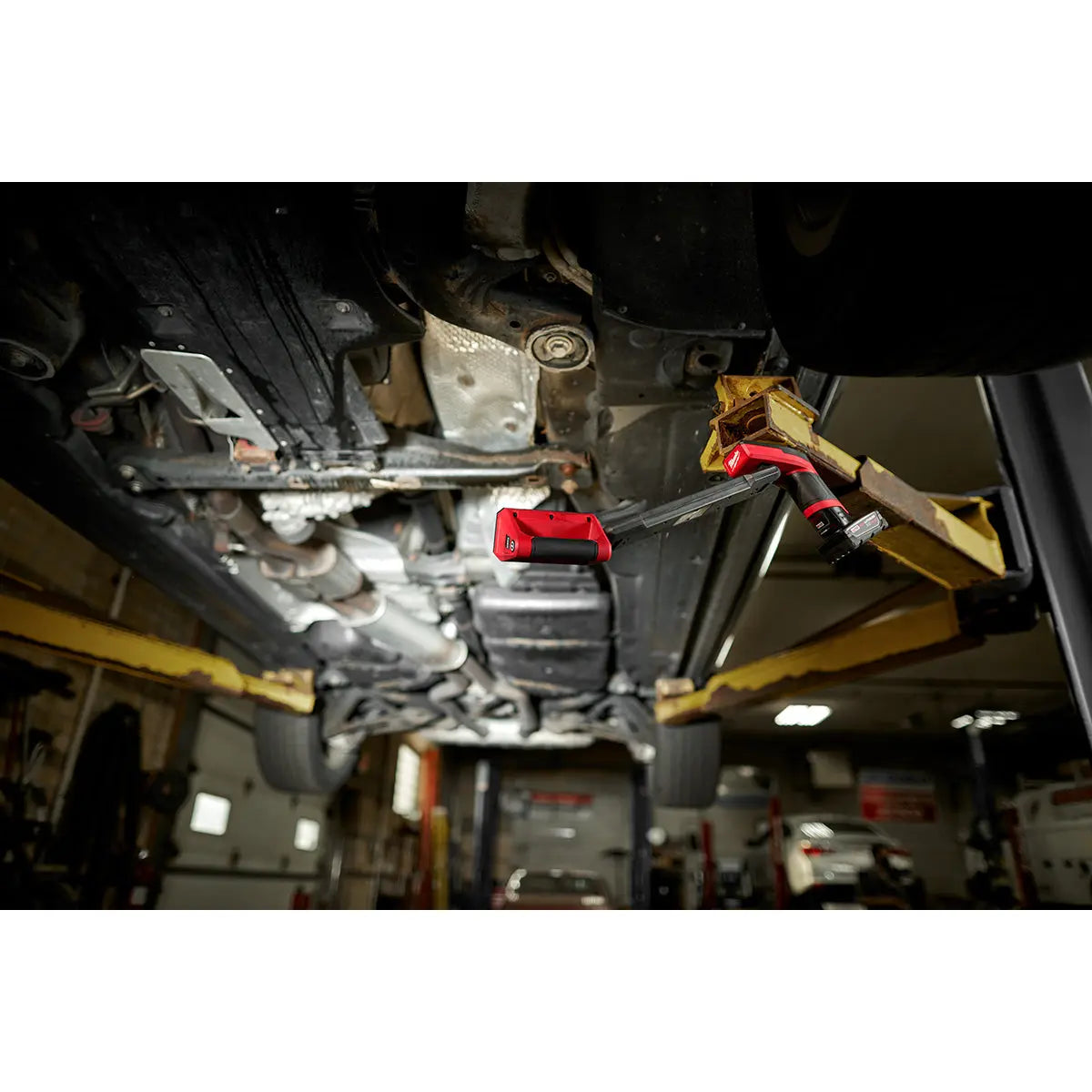 Milwaukee 2126-20 - M12™ Underbody Light - Wise Line Tools