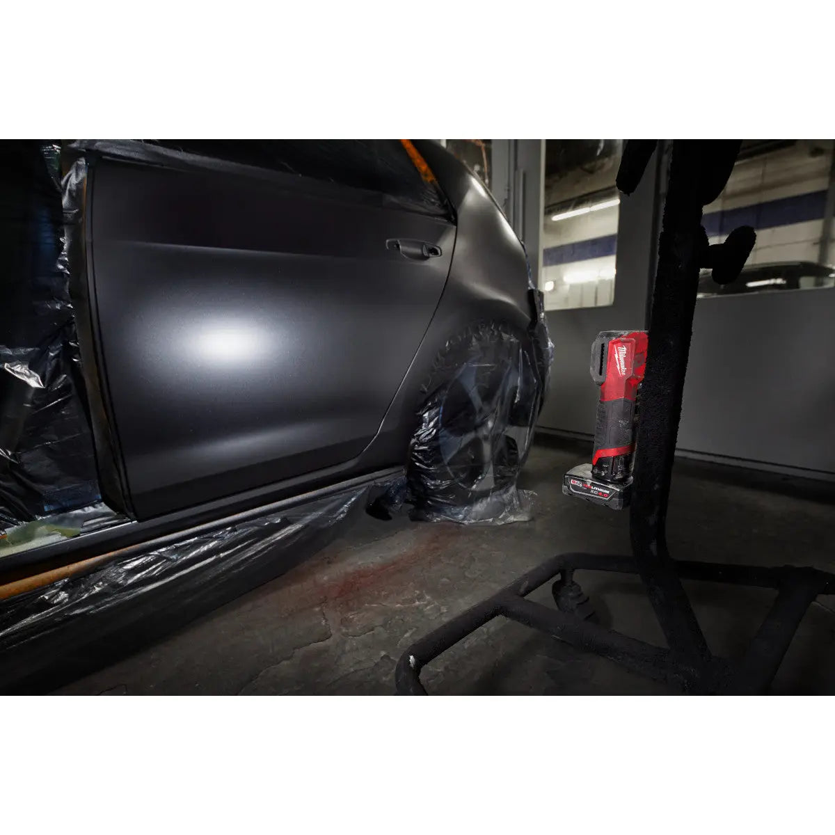 Milwaukee 2127-20 - M12™ Paint and Detailing Color Match Light - Wise Line Tools