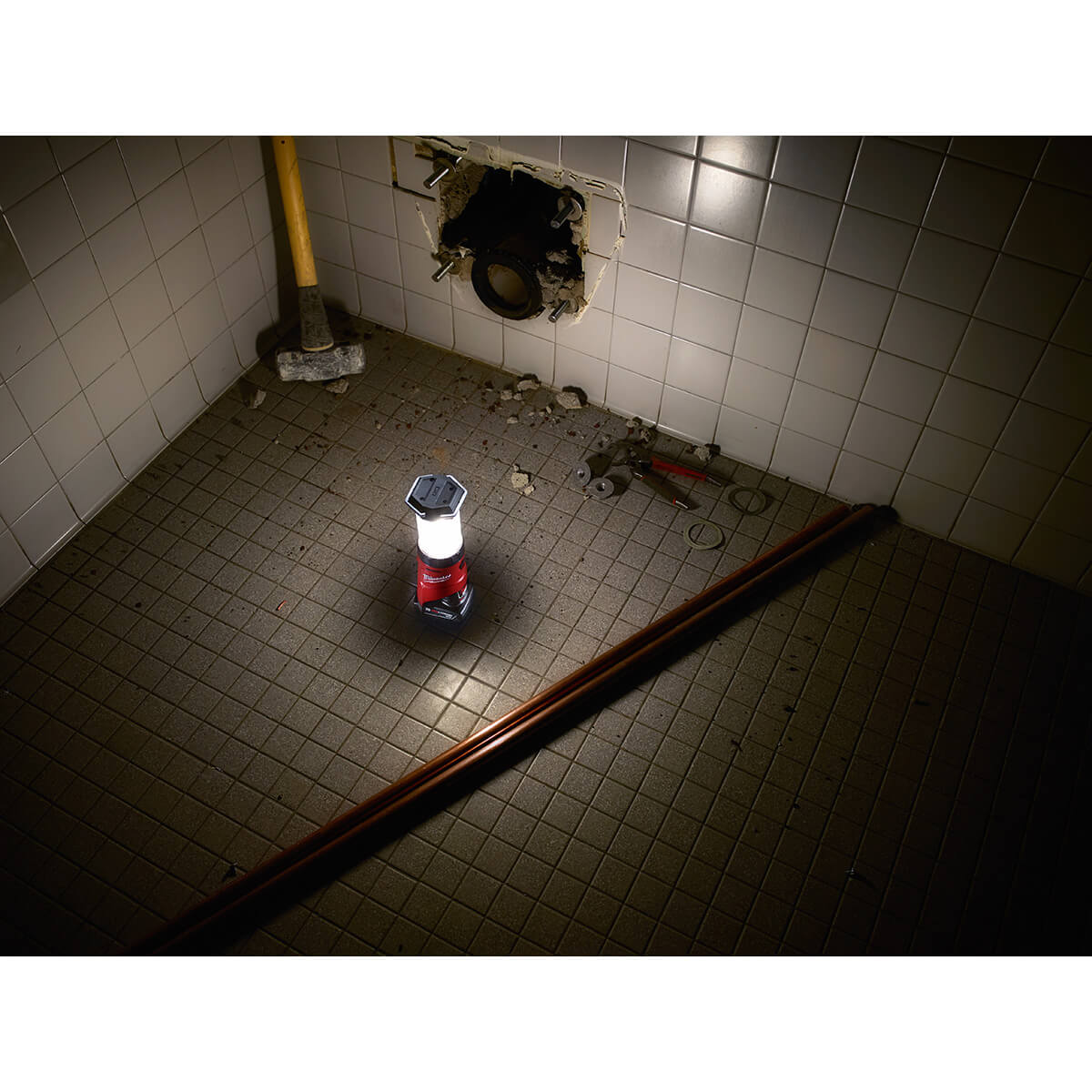 Milwaukee 2362-20 - M12™ Cordless Lithium-Ion LED Lantern - Wise Line Tools