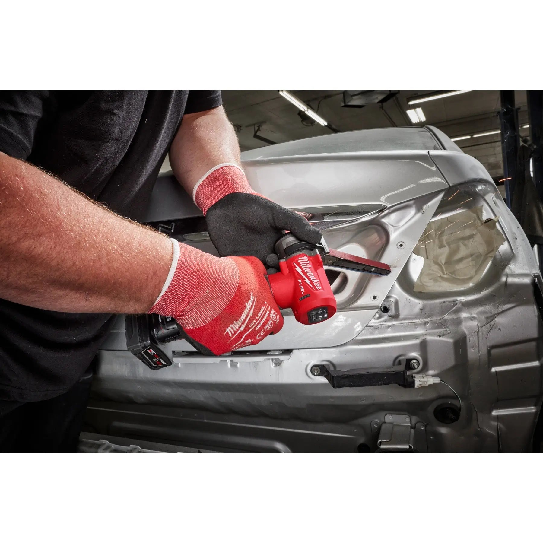 Milwaukee 2483-20 - M12 FUEL™ 3/8" X 13" Bandfile - Wise Line Tools