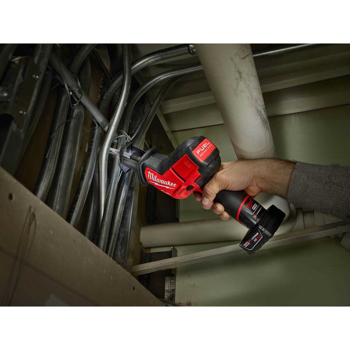 Milwaukee 2520-21XC - M12 FUEL™ HACKZALL® Reciprocating Saw Kit - Wise Line Tools