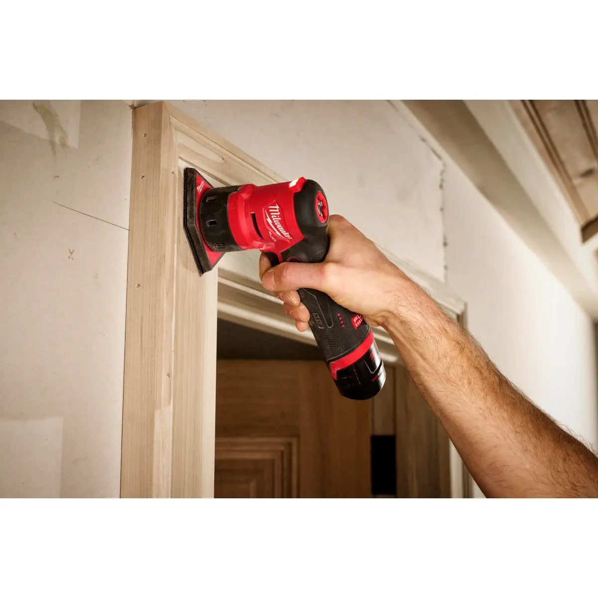 Milwaukee 2531-20 - M12 FUEL™ Orbital Detail Sander - Wise Line Tools