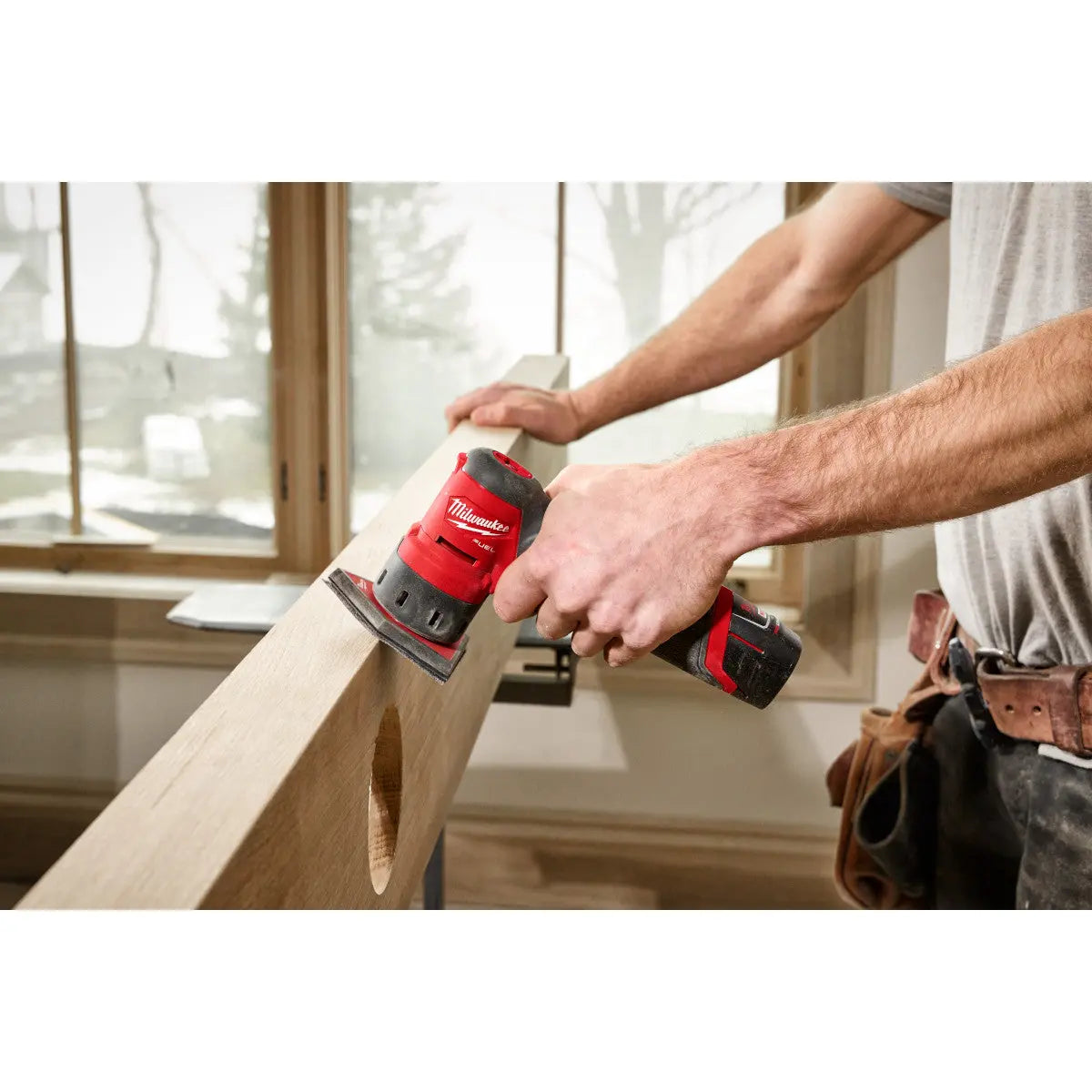 Milwaukee 2531-20 - M12 FUEL™ Orbital Detail Sander - Wise Line Tools