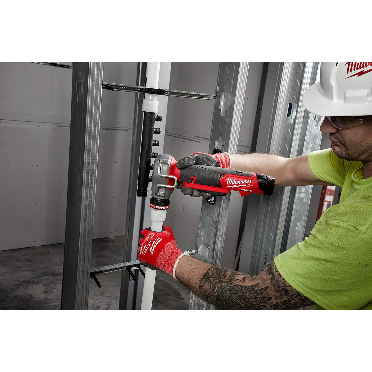 Milwaukee 2532-22 - M12 FUEL™ ProPEX® Expander Kit w/ 1/2"-1" RAPID SEAL™  ProPEX® Expander Heads - Wise Line Tools