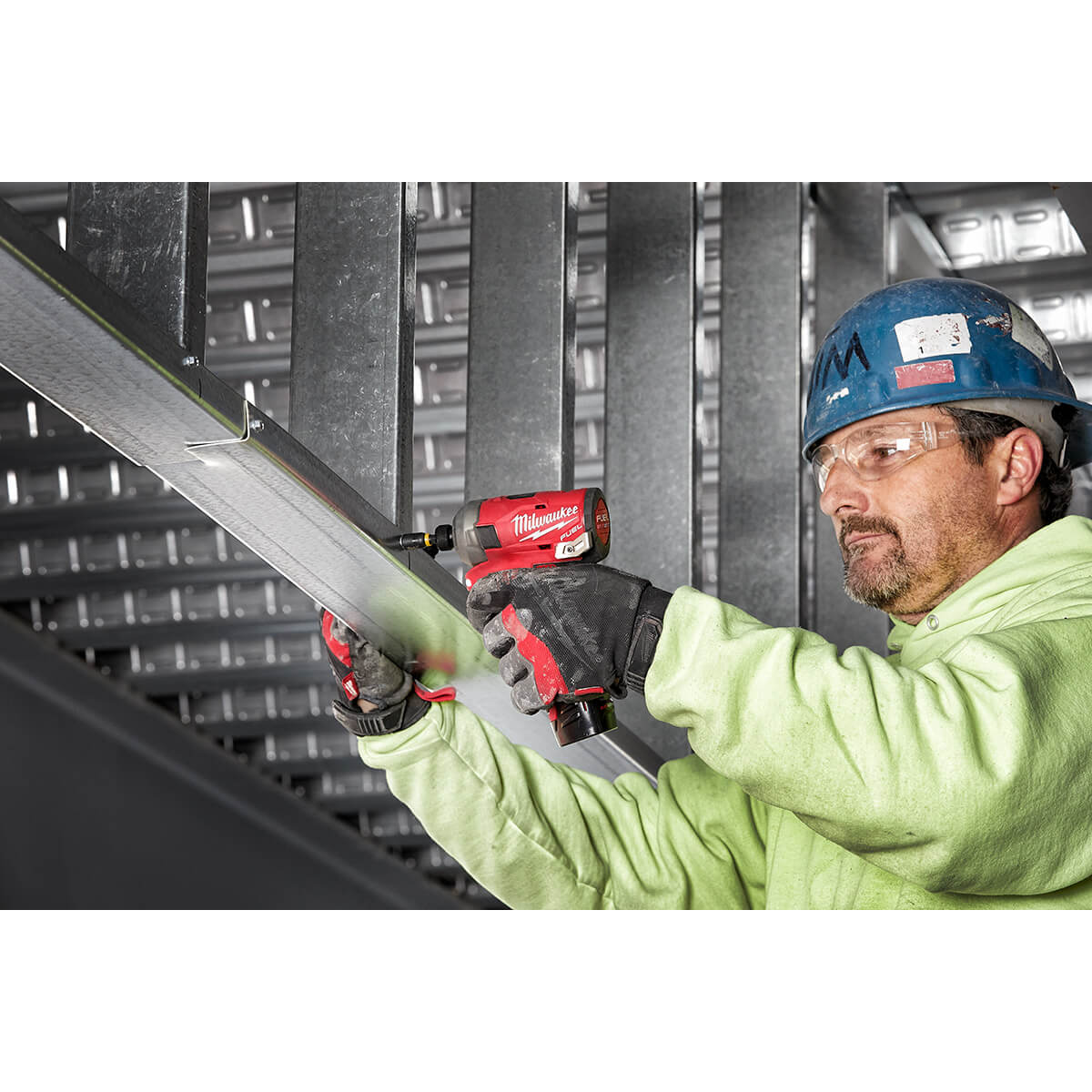 Milwaukee 2551-22 - M12 FUEL™ SURGE™ 1/4 in. Hex Hydraulic Driver 2 Battery Kit - Wise Line Tools