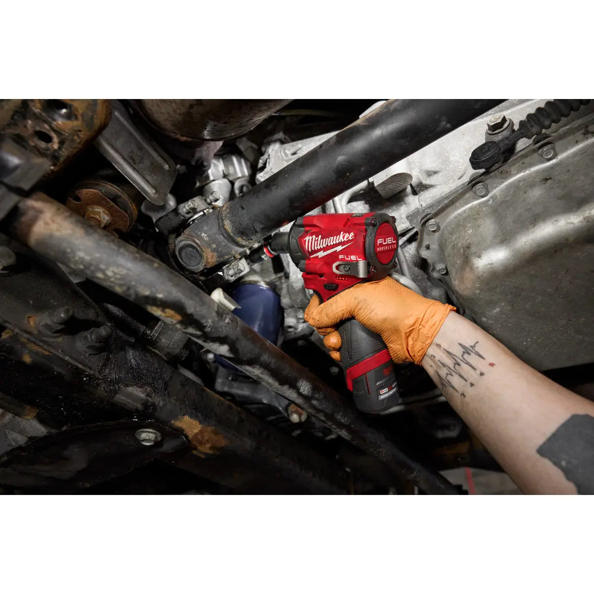 Milwaukee 2562-20 - M12 FUEL™ Stubby 3/8" Impact Wrench - Wise Line Tools
