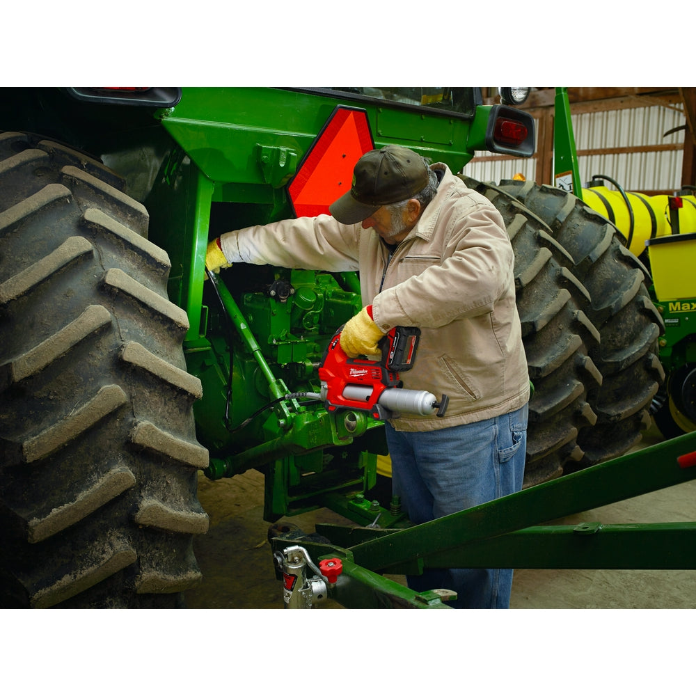 Milwaukee 2646-22CT - M18™ 2-Speed Grease Gun 2CT Kit - Wise Line Tools