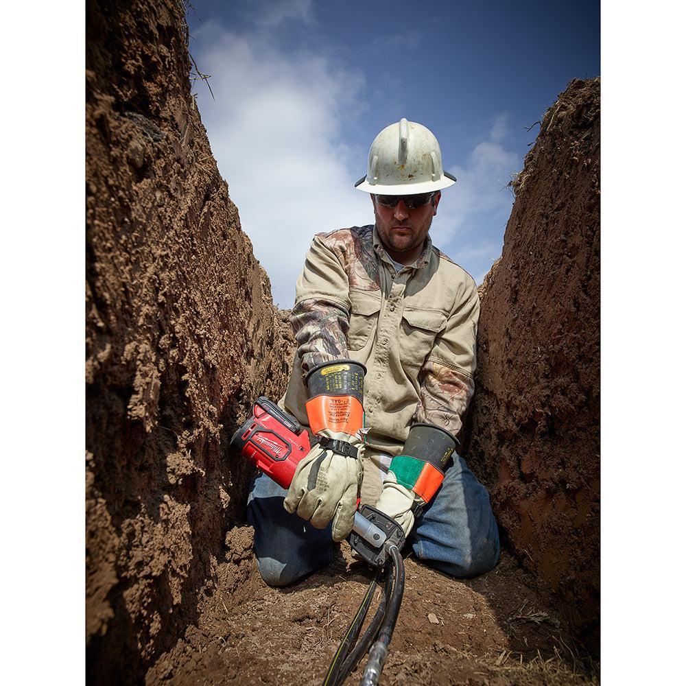 Milwaukee 2678-22 - M18™ FORCE LOGIC™ 6T Utility Crimper Kit with D3 Grooves Snub Nose - Wise Line Tools