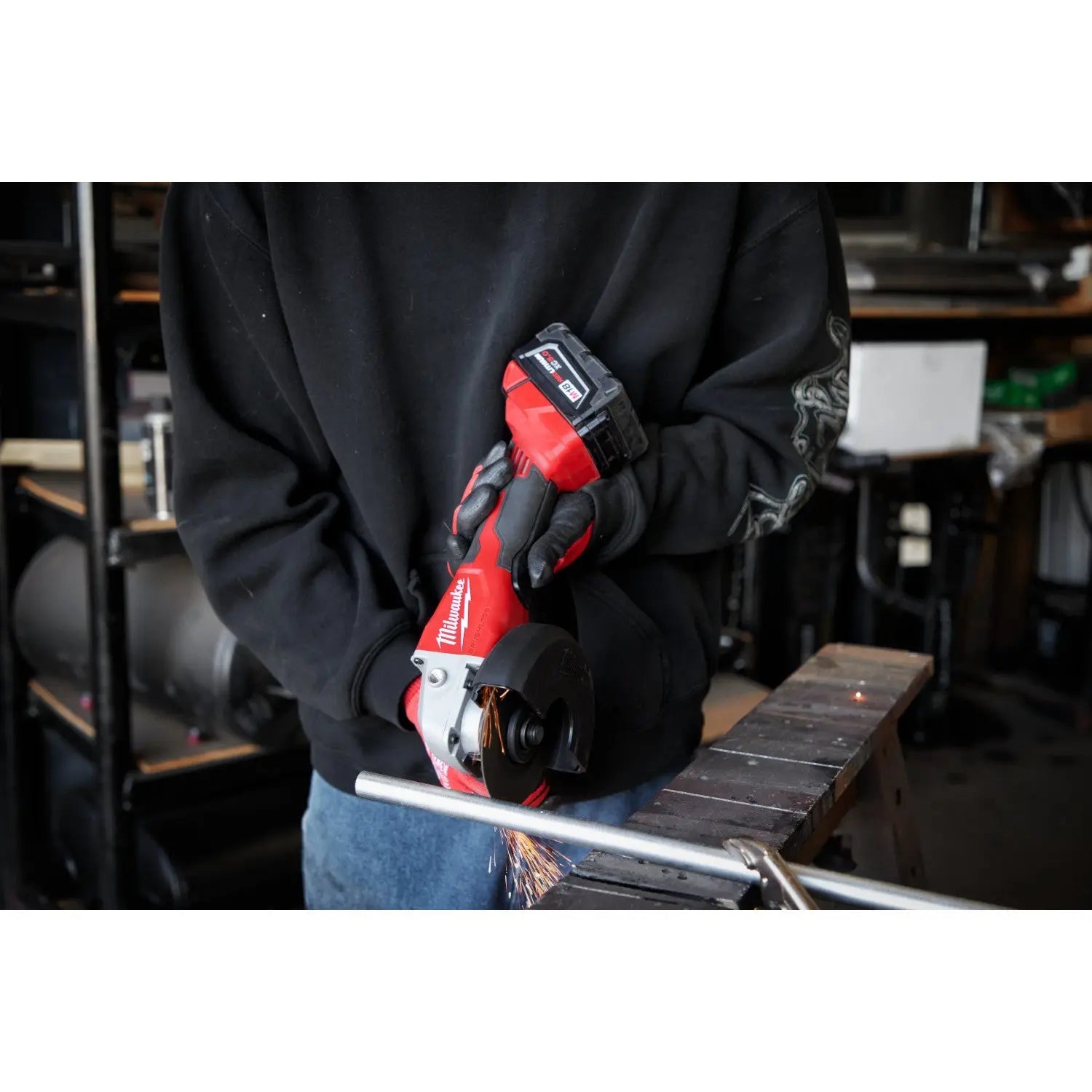 Milwaukee 2686-20 - M18™ Brushless 4-1/2" / 5" Cut-Off Grinder, Paddle Switch - Wise Line Tools