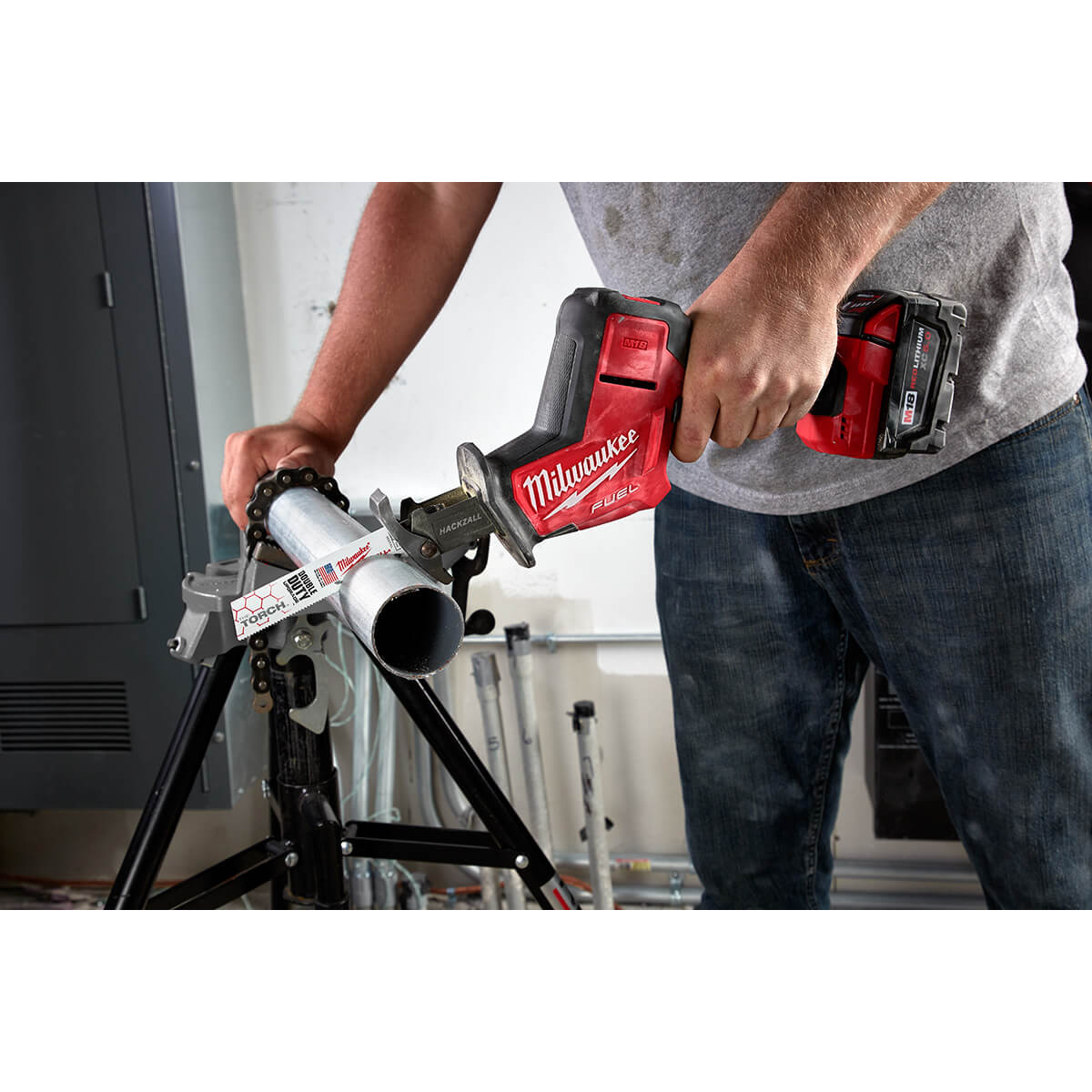 Milwaukee 2719-21 - M18 FUEL™ HACKZALL® Reciprocating Saw Kit - Wise Line Tools