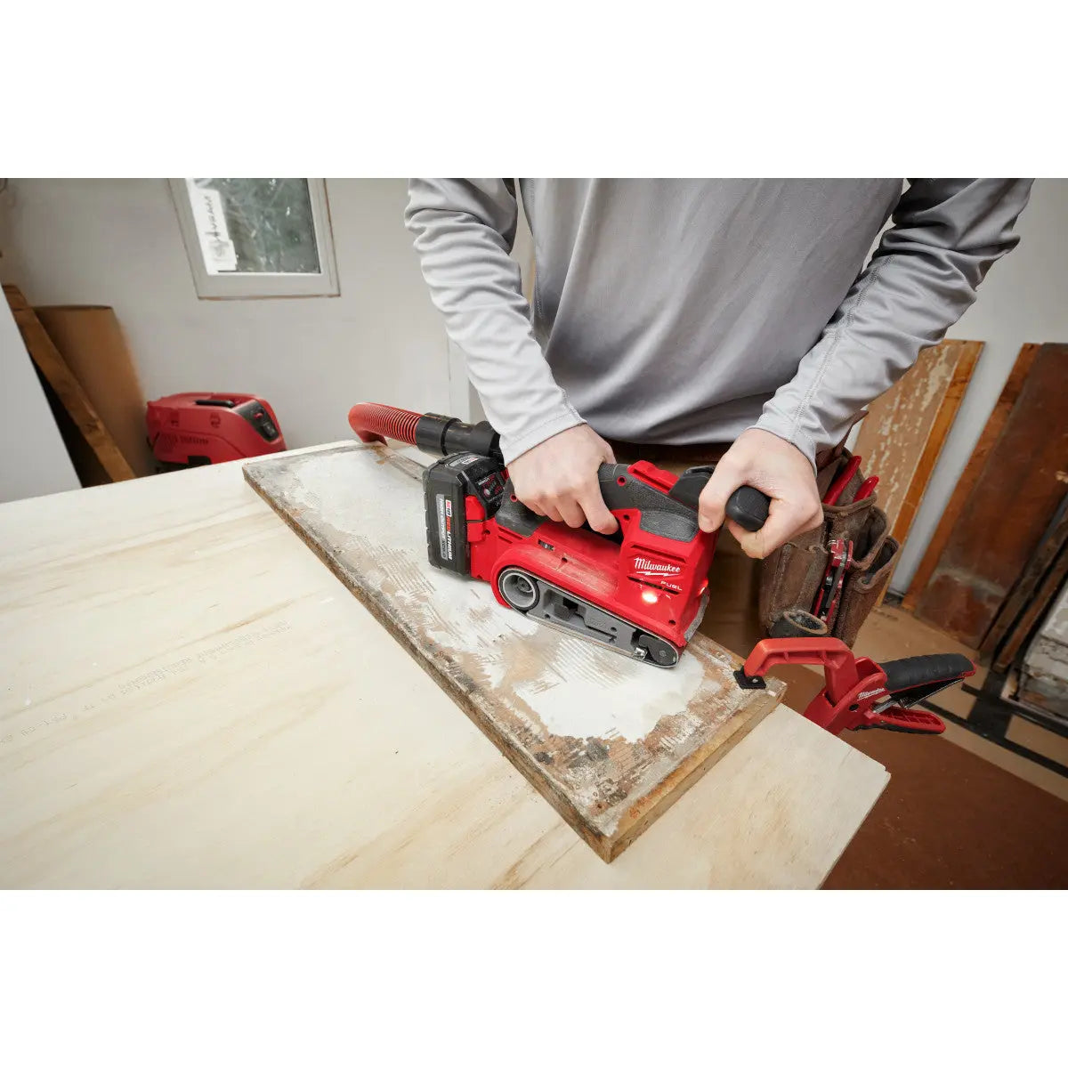 Milwaukee 2832-20 - M18 FUEL™ 3"x18" Belt Sander - Wise Line Tools