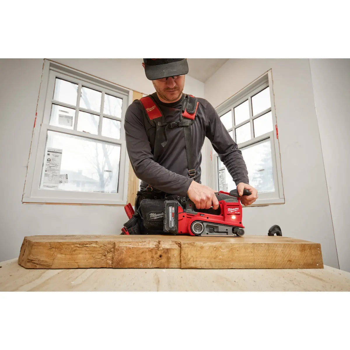 Milwaukee 2832-20 - M18 FUEL™ 3"x18" Belt Sander - Wise Line Tools