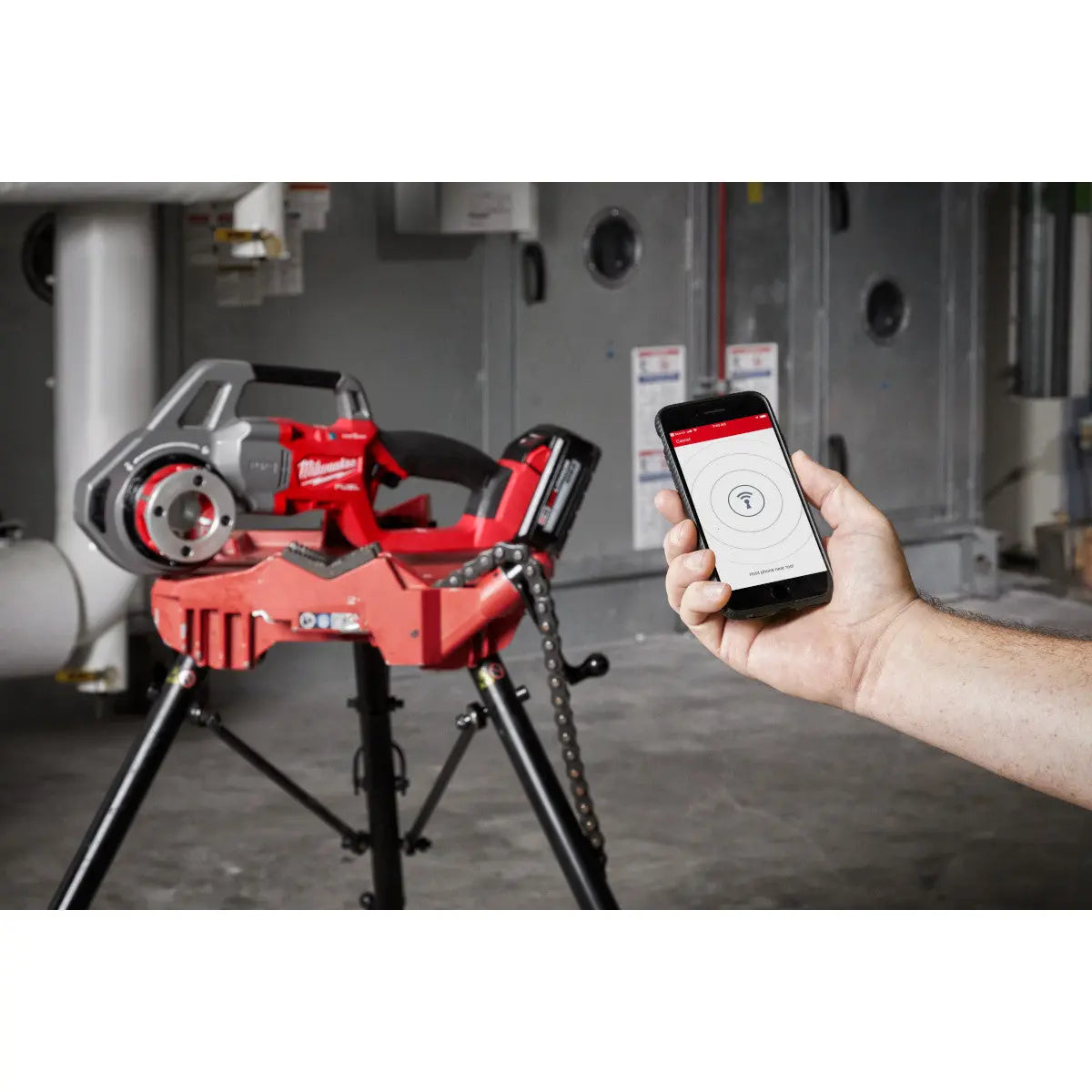 Milwaukee 2870-22 - M18 FUEL™ Compact Pipe Threader w/ ONE-KEY™ w/ 1/2" - 1-1/4" Compact NPT Forged Aluminum Die Heads - Wise Line Tools