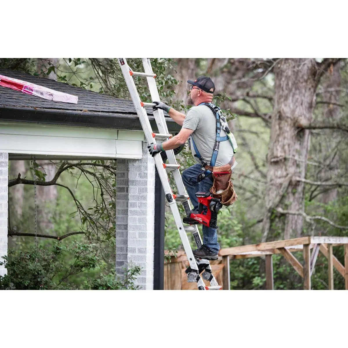 Milwaukee 2909-20 - M18 FUEL™ Coil Roofing Nailer - Wise Line Tools